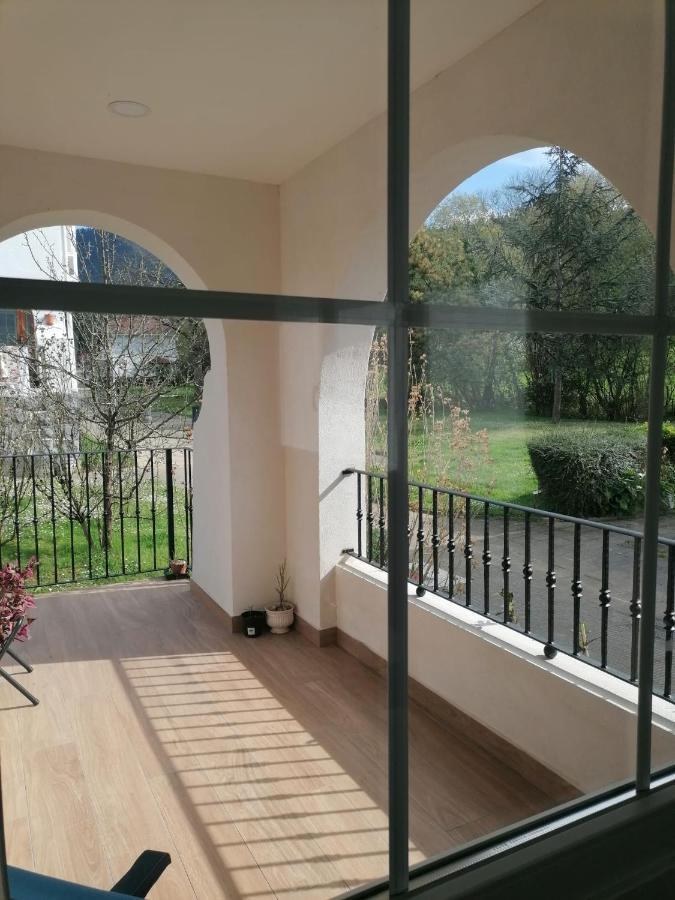 Villa El Manzanal - Gateway To The Mountains And Bilbao Llodio Esterno foto