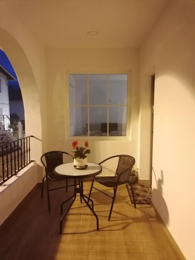 Villa El Manzanal - Gateway To The Mountains And Bilbao Llodio Esterno foto